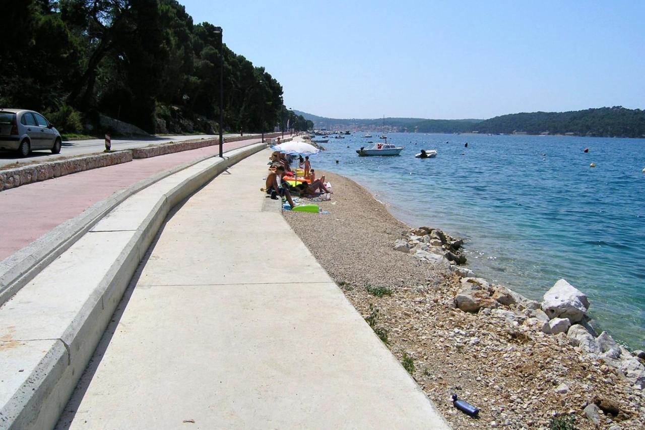 Double Room Mali Losinj 7953B Eksteriør billede