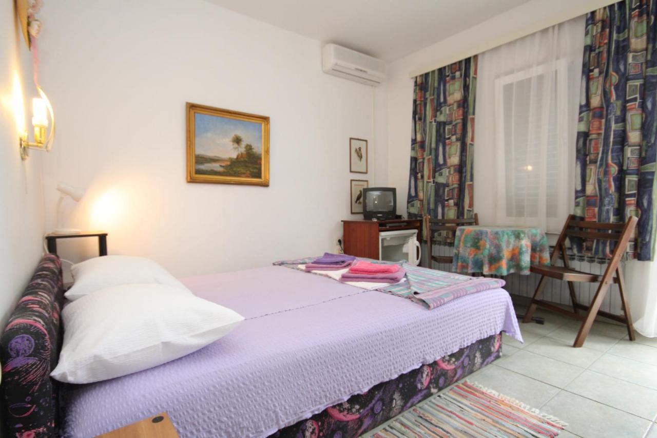 Double Room Mali Losinj 7953B Eksteriør billede